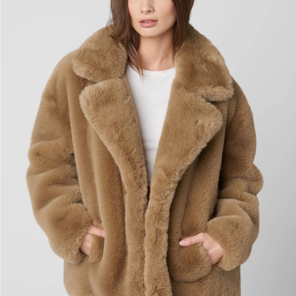 Blank NYC Tan Teddy Jacket with Oversized Fit and Cozy Collar